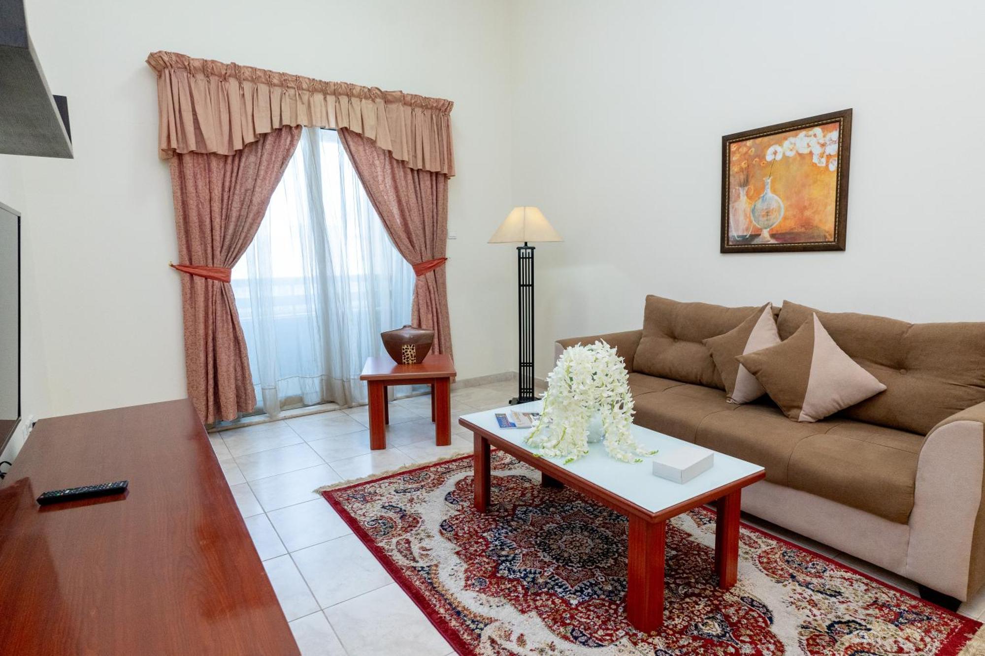 Al Raya Hotel Apartments Dubai Eksteriør billede