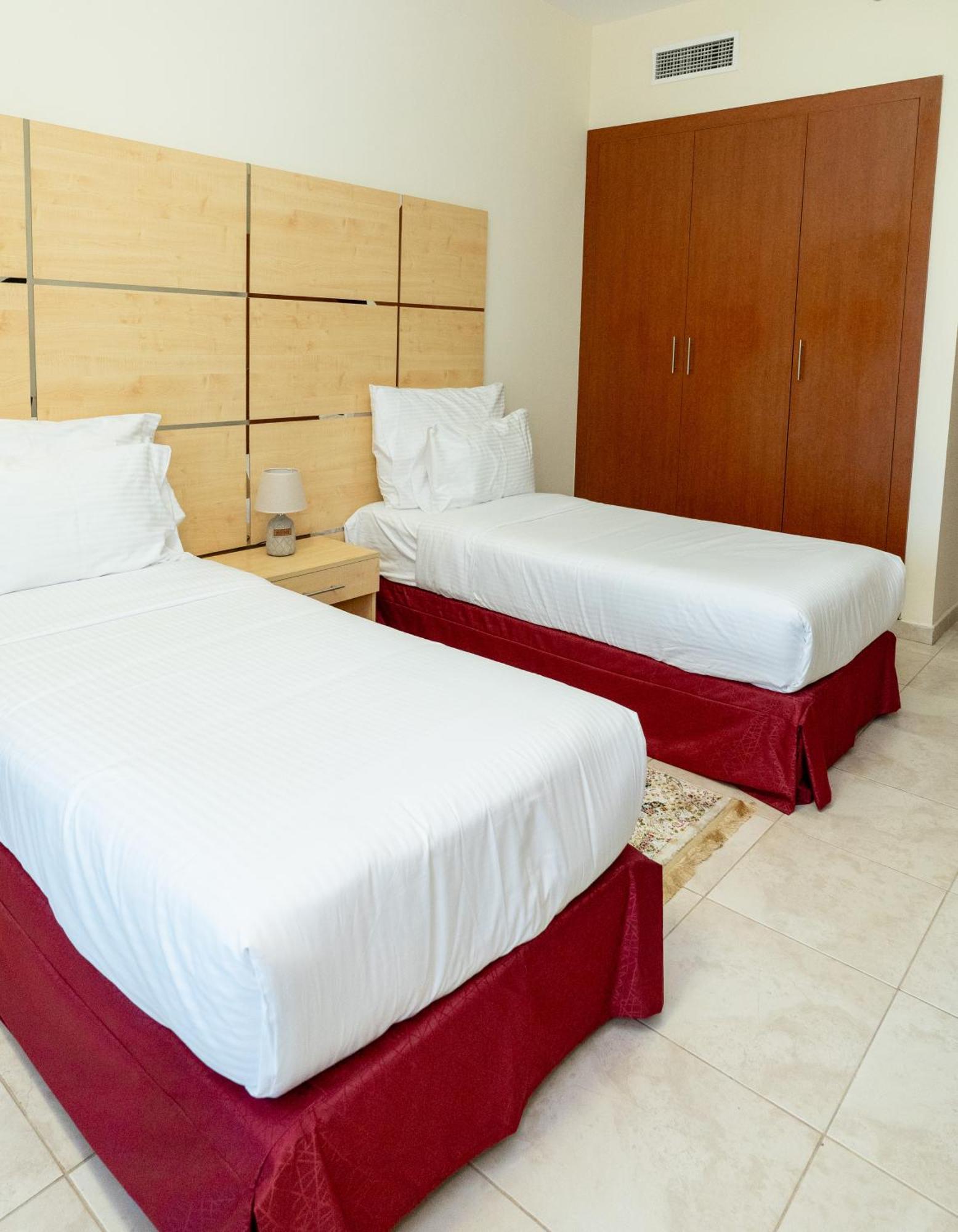 Al Raya Hotel Apartments Dubai Eksteriør billede