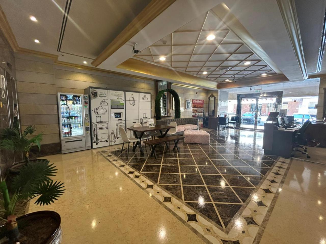 Al Raya Hotel Apartments Dubai Eksteriør billede